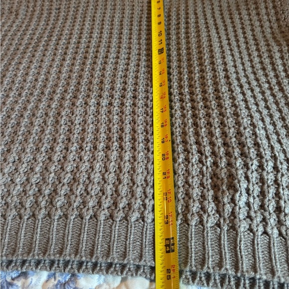 Women's grey Knit Sweater Top - Picture 4 of 6